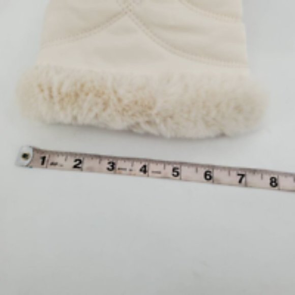 Easy Street Womens Cuddle Winter Boots Ivory Quilted Zipper Faux Fur Trim‎ 6.5 W - Picture 8 of 11